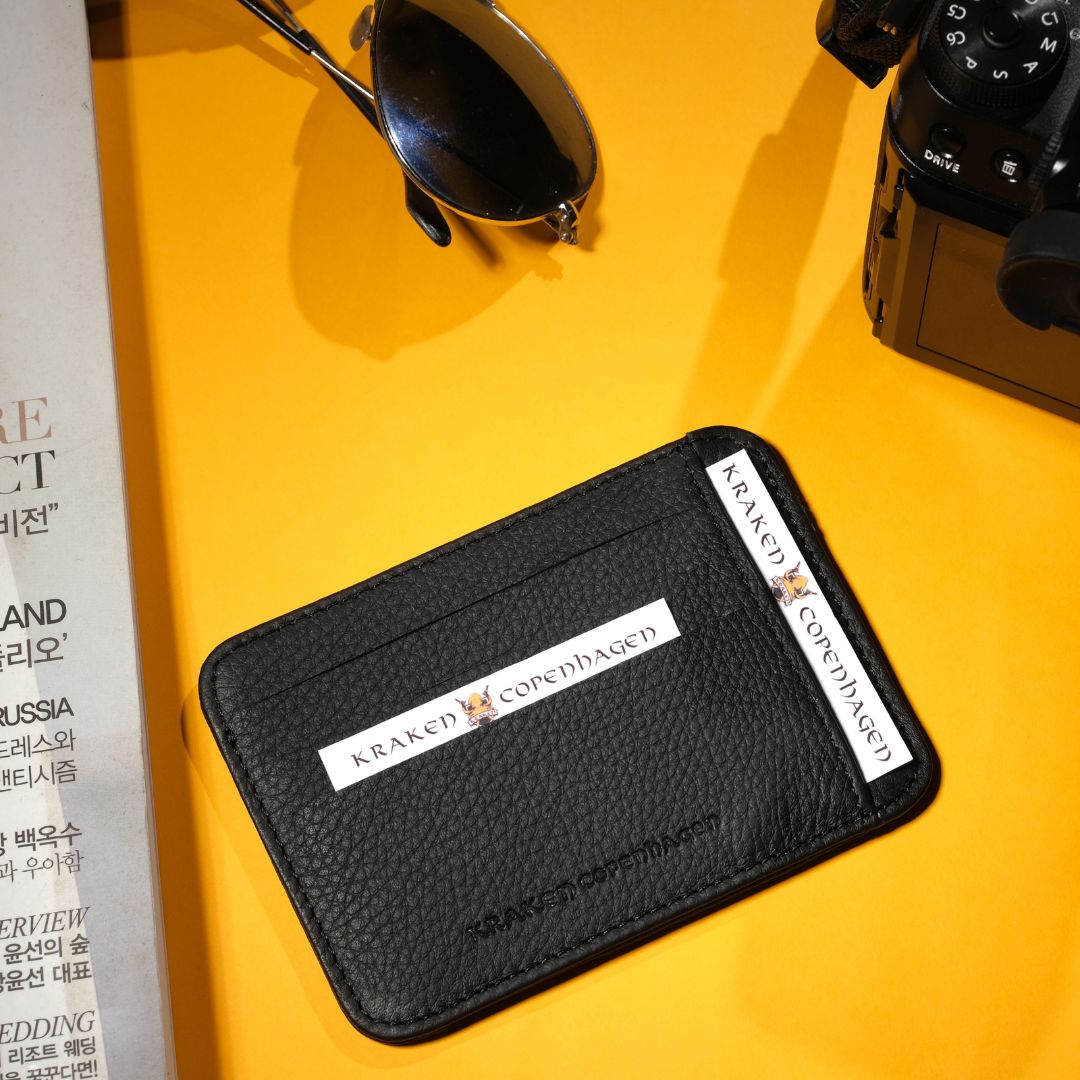 Pebble Leather 8 Slots Card Holder – Black