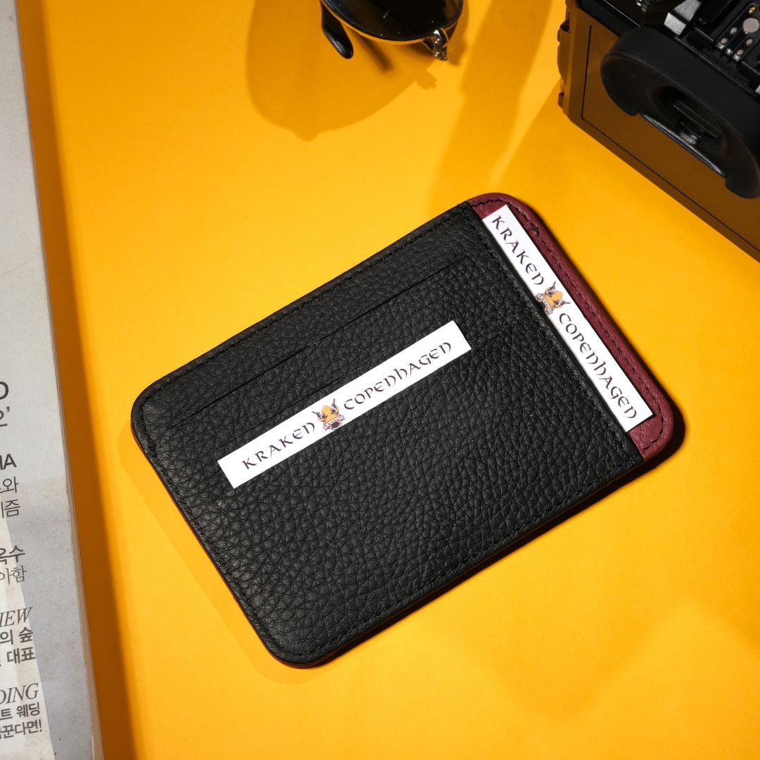 Pebble Leather 8 Slots Card Holder – Black/Pink