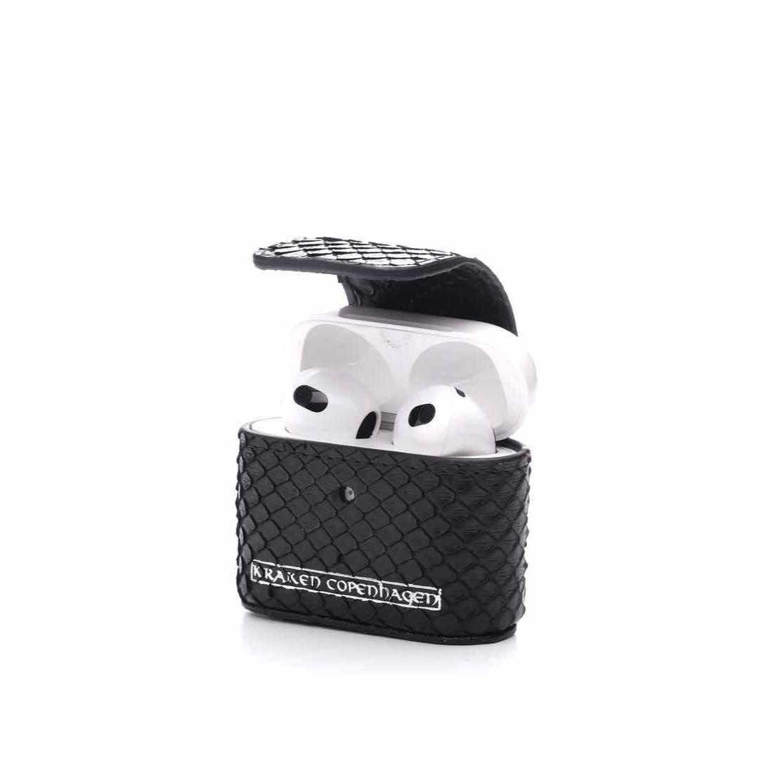 Bjørn-AirPods Cover Med Karabinhage-Sort